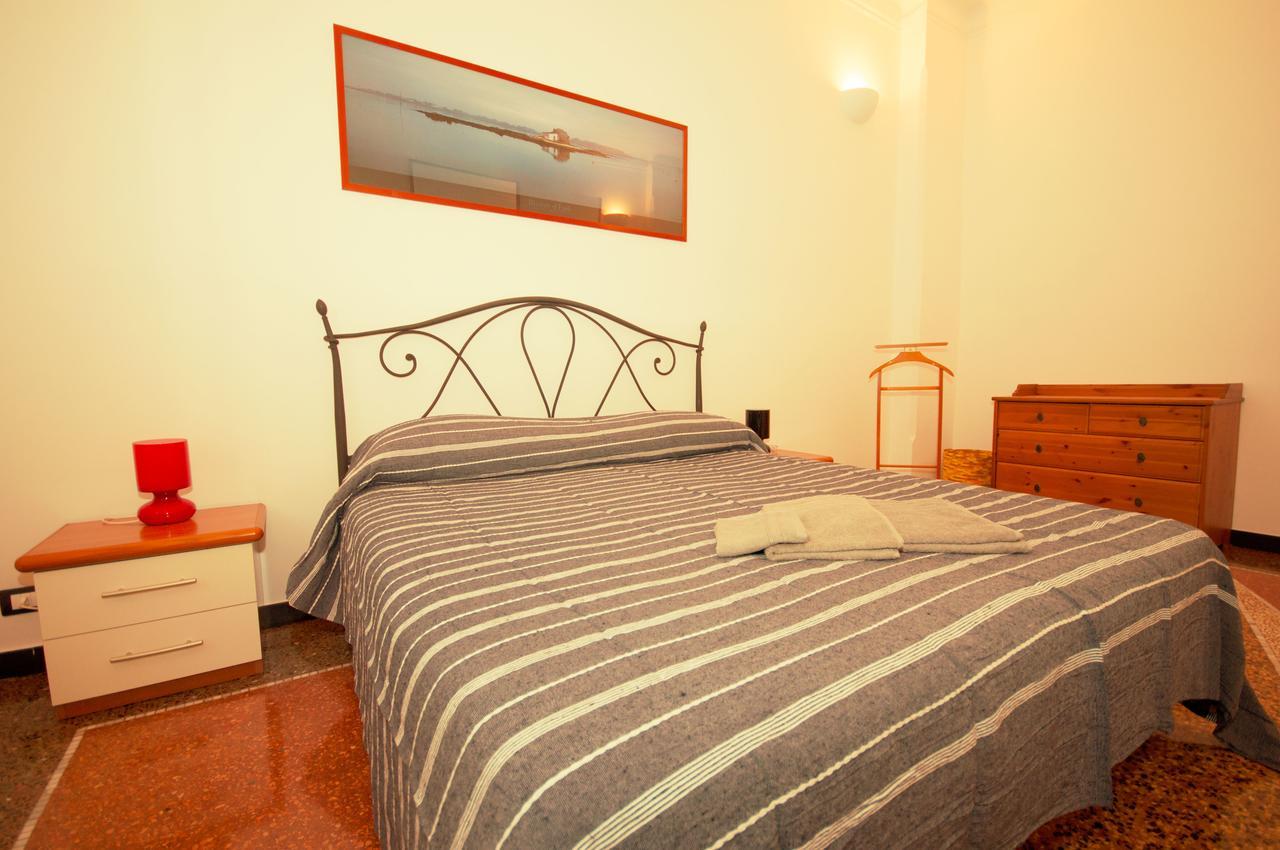 Perdiana House Apartman Genova Kültér fotó