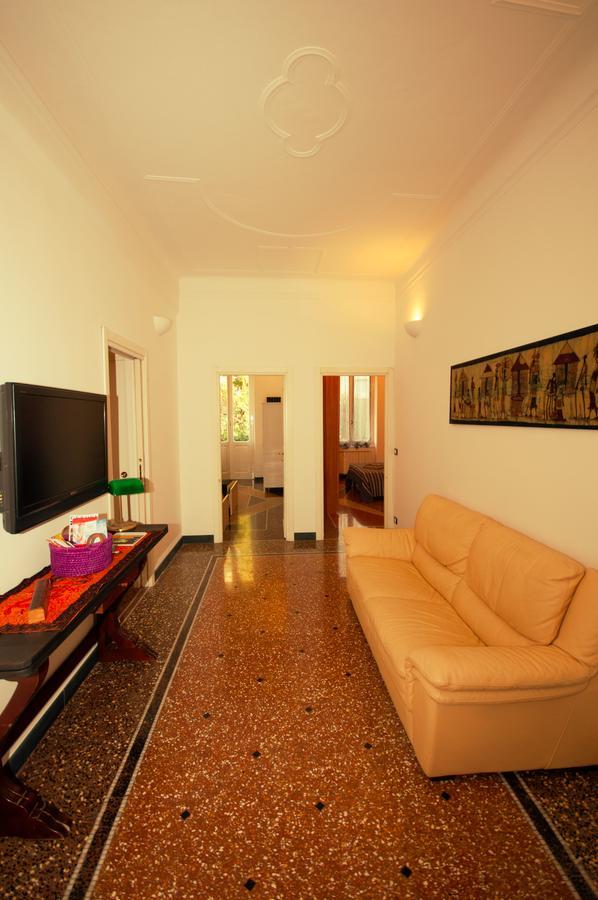 Perdiana House Apartman Genova Kültér fotó